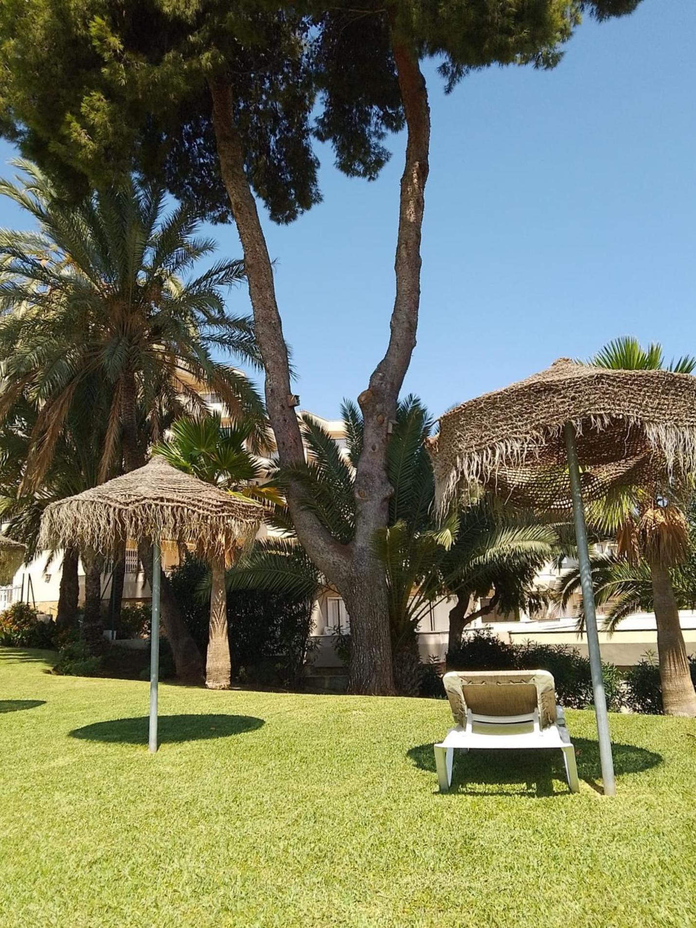 Habitacion Deluxe Con Bano Privado En Atalaya Apartagolf, Estepona Exterior foto